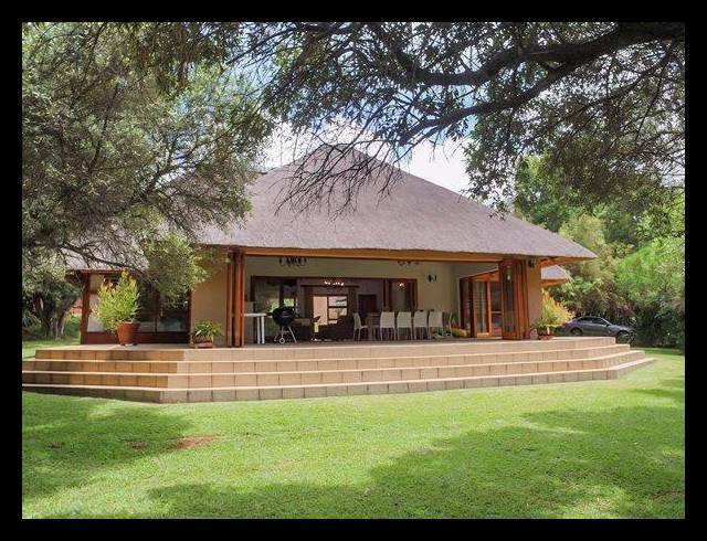 3 BEDROOM HOUSE SOLD IN LAKELAND ESTATE